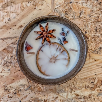 Vela Artesanal em Cerâmica Portuguesa – Baunilha