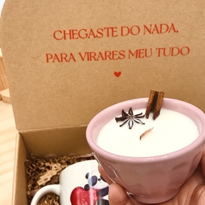 Box “Amo-te Muito” – Presente com Caneca, Vela e Bombons
