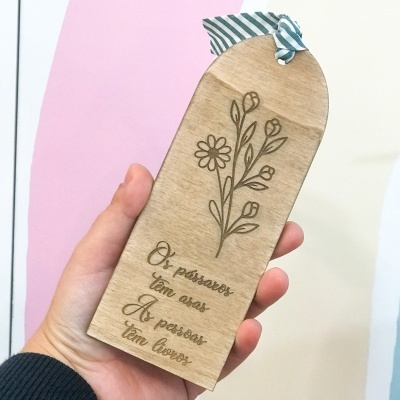 Marcador de livro Madeira Gravado