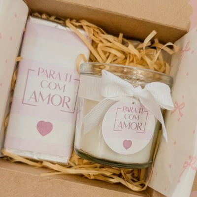 GIFT BOX Vela Baunilha + Chocolates "Para Ti com Amor"