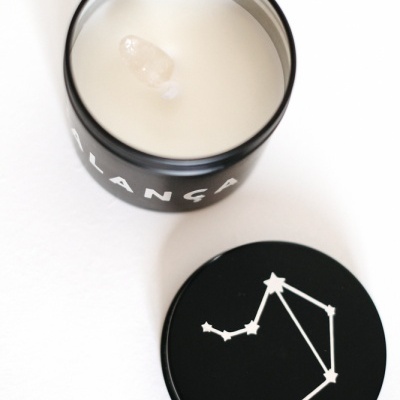 Vela do Zodíaco - Signo Balança com cristal Quartzo Cristal