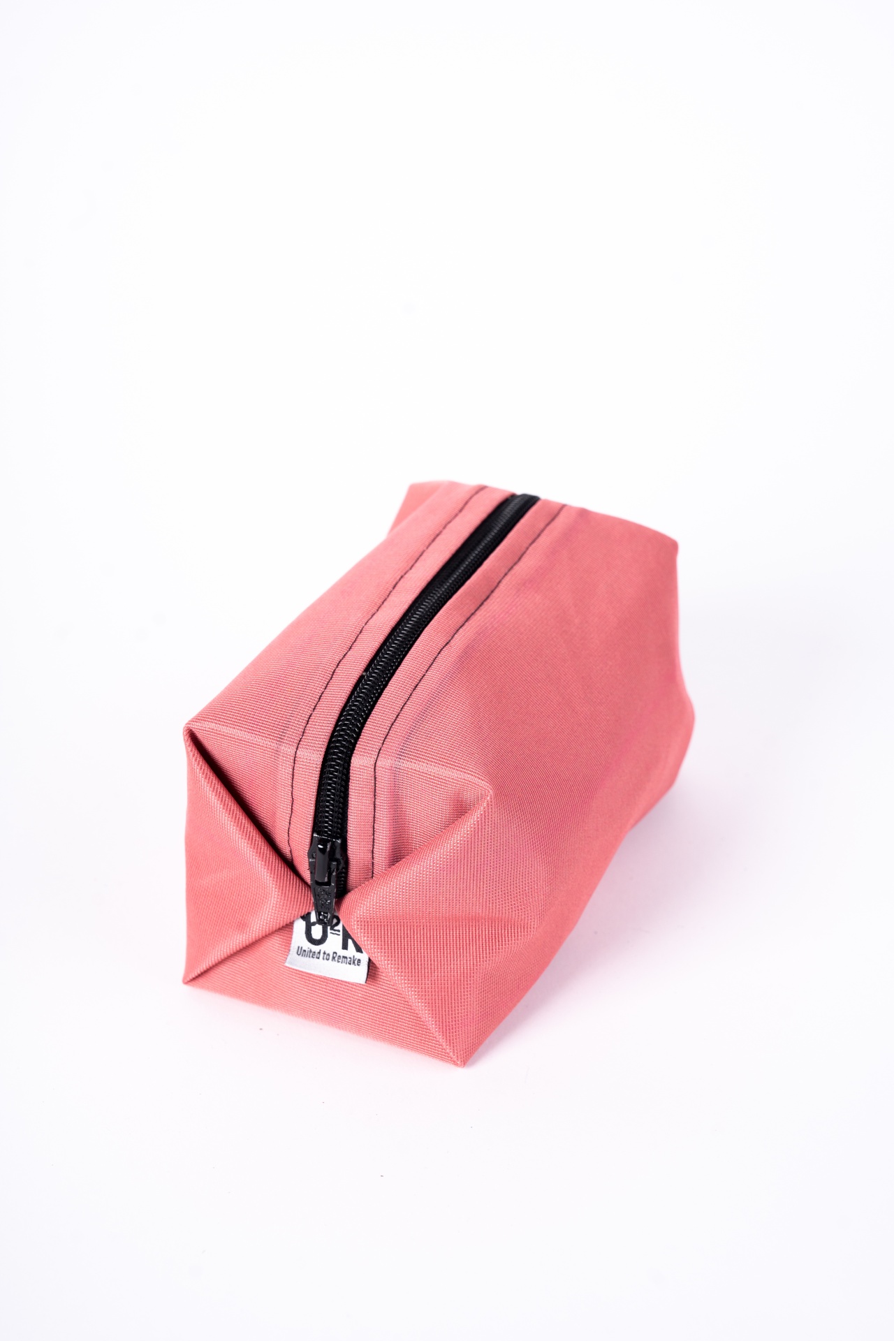 Nécessaire Nécessaire