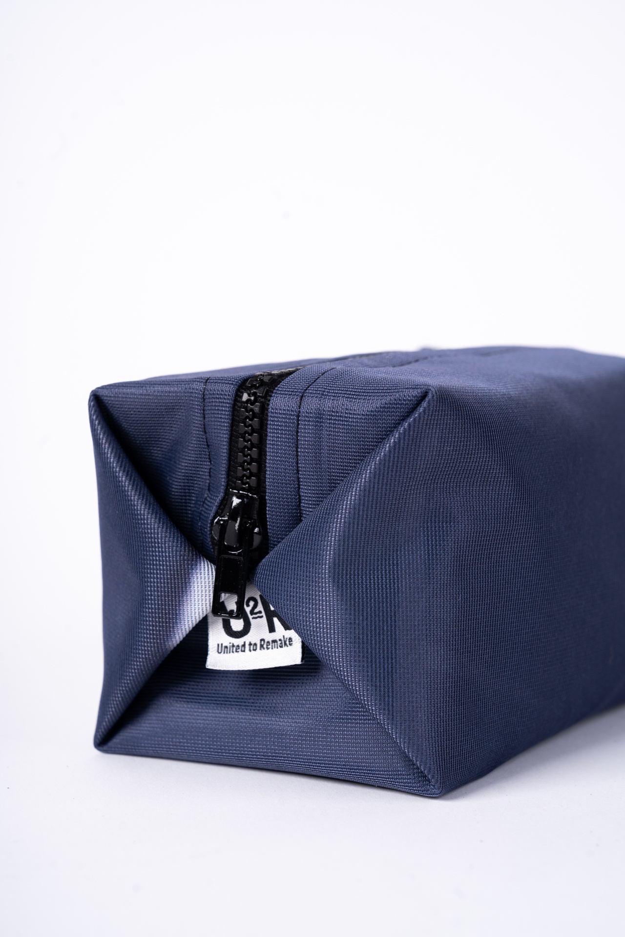 Nécessaire Nécessaire