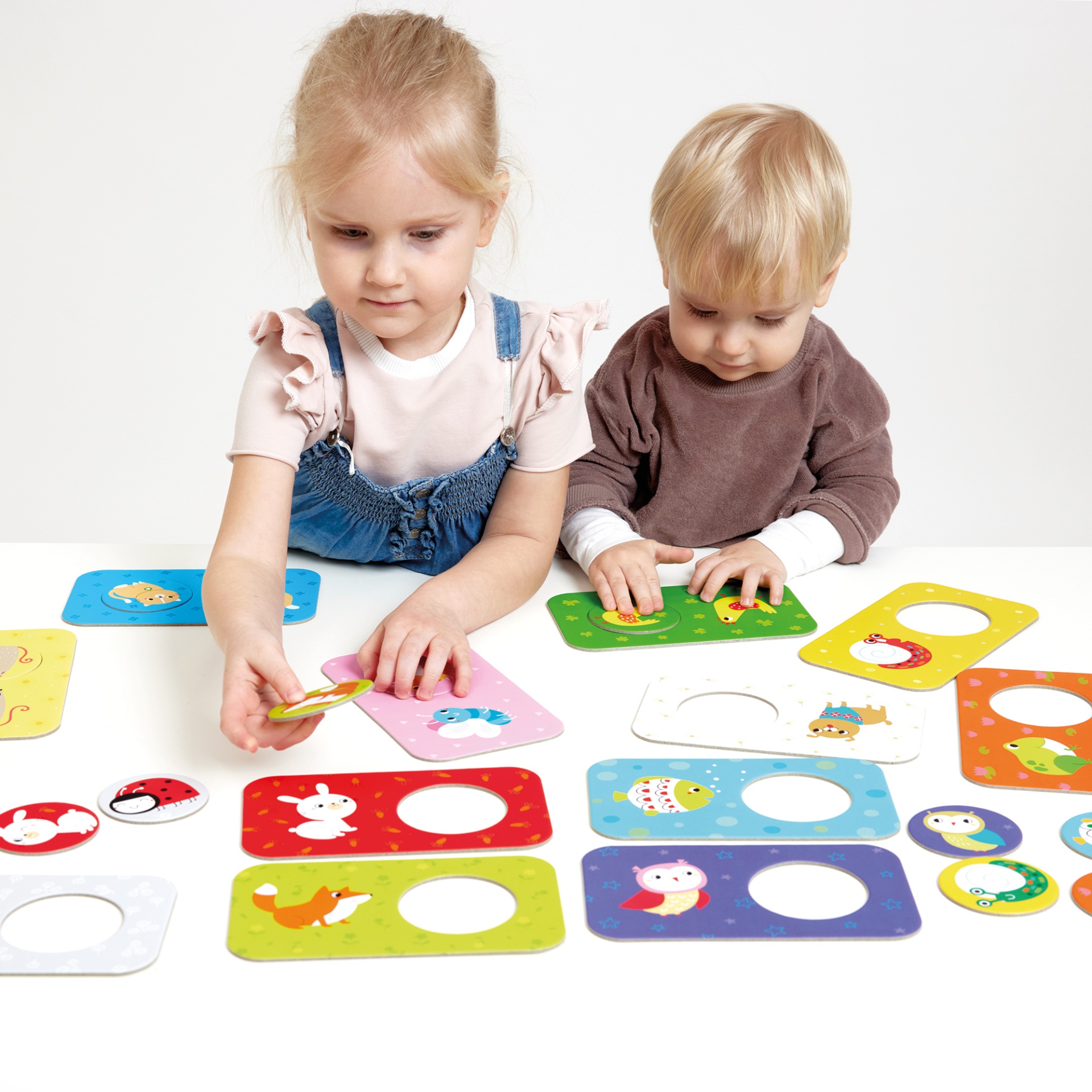 Puzzle Match the Buddies