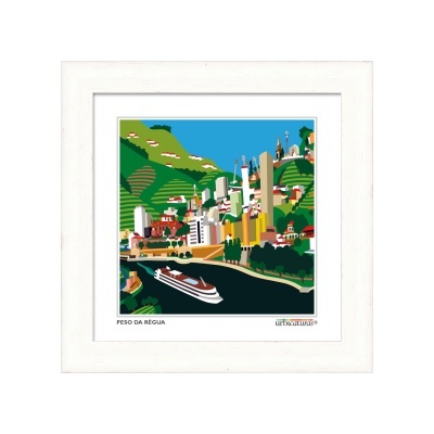 Ilustração colorida da cidade de Peso da Régua com barco no rio, emoldurada em branco