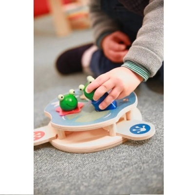 Saltino - Catapulta de Sapos em Madeira