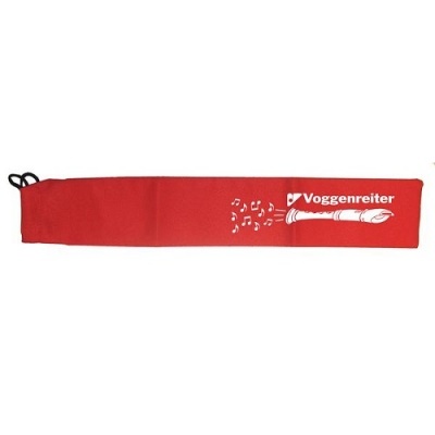 Capa vermelha para flauta com marca Voggenreiter e desenho de flauta e notas musicais