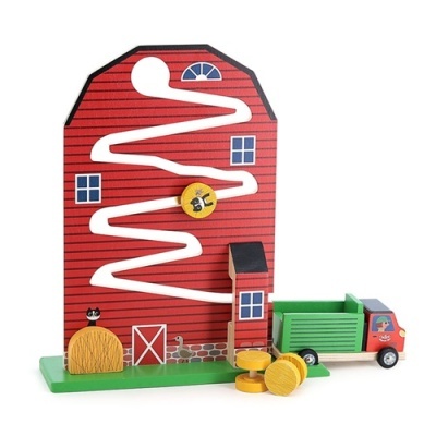 Brinquedo de madeira celeiro com camião e moedas