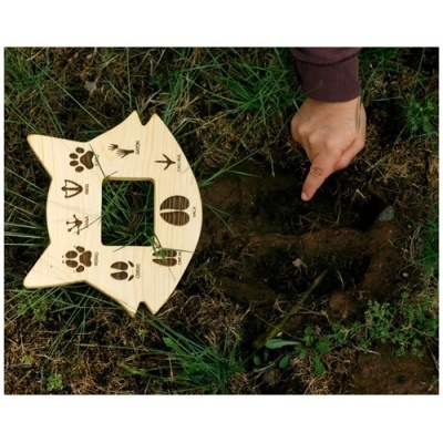 Localizador de Pegadas (Nomes em Português)