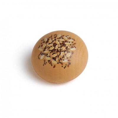 Pão com Sementes em Bola em Madeira