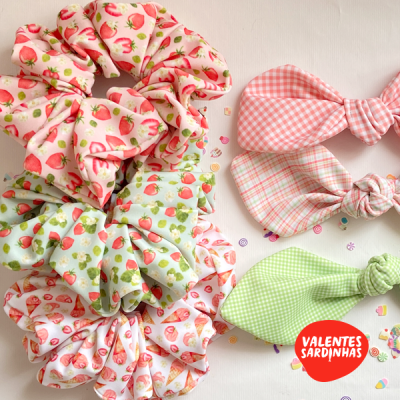 Scrunchie Laço Morangos