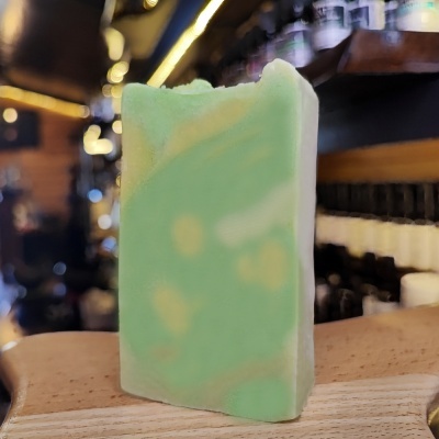 Sabão Natural Artesanal de Noni