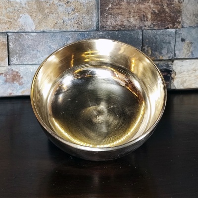 Taça Tibetana Lisa Dourada