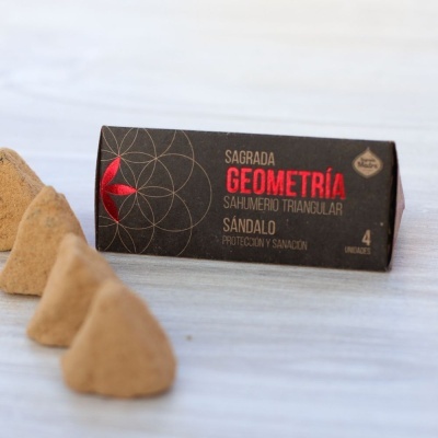 Triangular Geometria Sagrada Madre - Sândalo