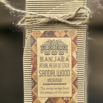Incenso Natural de Resina para Rituais - Sândalo