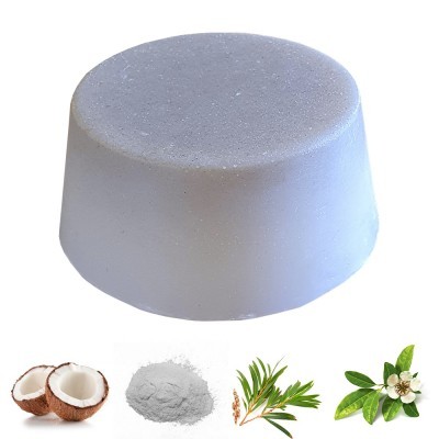 Produto sólido branco truncado com elementos naturais abaixo