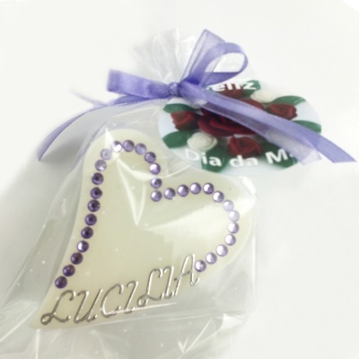 Coração curvado em sabonete