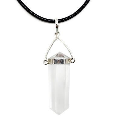 Colar com Pendente Quartzo Cristal
