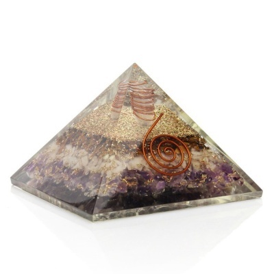 Pirâmide Orgonite Espiral com Ametista e Olho de Tigre
