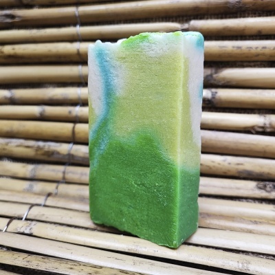 Sabão Natural Artesanal de Abacate & Banana
