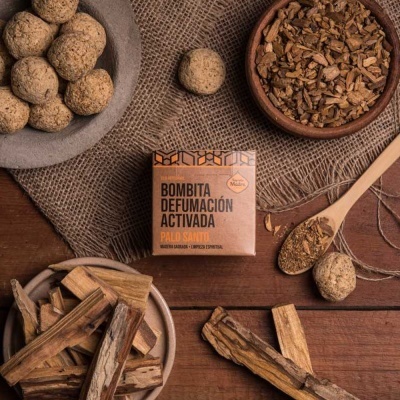 Bombitas Defumação Ativada Pau Santo - Sagrada Madre