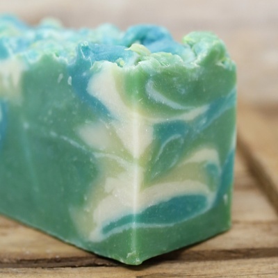 Sabão Natural Artesanal de Abacate & Banana