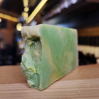 Sabão Natural Artesanal de Noni