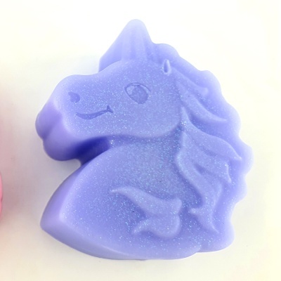 Unicórnio em sabonete