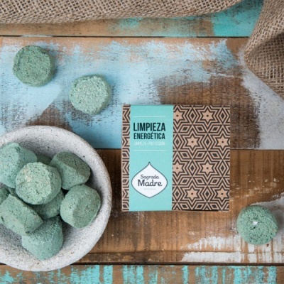 Pastilha Defumação Ativada Limpeza Energética - Sagrada Madre