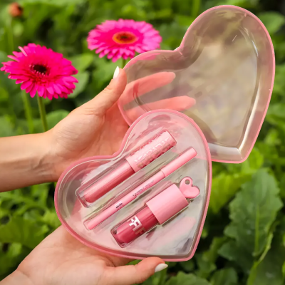 KIT LOVE GLOSS LABIAL E LÁPIS LABIAL FRANCINY EHLKE ✅PRONTA ENTREGA KIT LOVE GLOSS LABIAL E LÁPIS LABIAL FRANCINY EHLKE ✅PRONTA ENTREGA