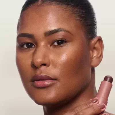 Mascavo&#x20;Shape&#x20;Stick&#x20;Contorno&#x20;em&#x20;Bast&#x00E3;o&#x20;Toffee&#x20;6g