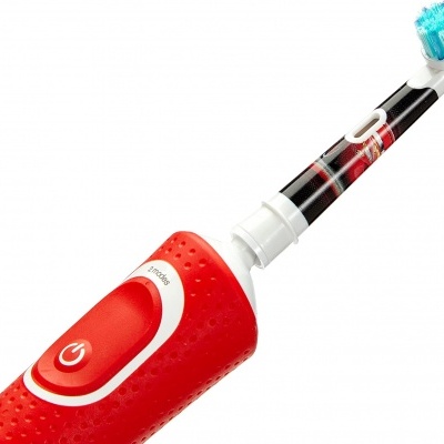 Escova Elétrica Oral-B Carros