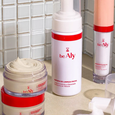 Kit Essencial Facial be Aly: Hidratante, Espuma e Máscara Kit Essencial Facial be Aly: Hidratante, Espuma e Máscara