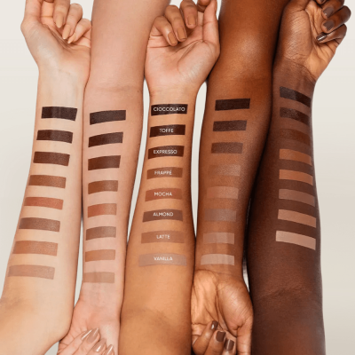 Mascavo&#x20;Shape&#x20;Stick&#x20;Contorno&#x20;em&#x20;Bast&#x00E3;o&#x20;Latte&#x20;6g