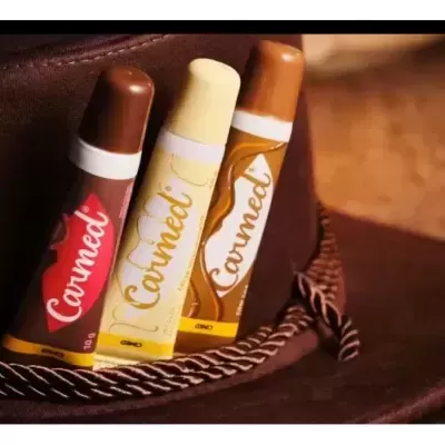 BEST SELLER⚡Carmed Hidratante Labial Ana Castela Leite Condensado