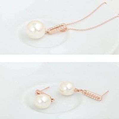 Kit de Joias Brincos | Colar | Pulseira | Banhado a Ouro | Pérolas Brancas