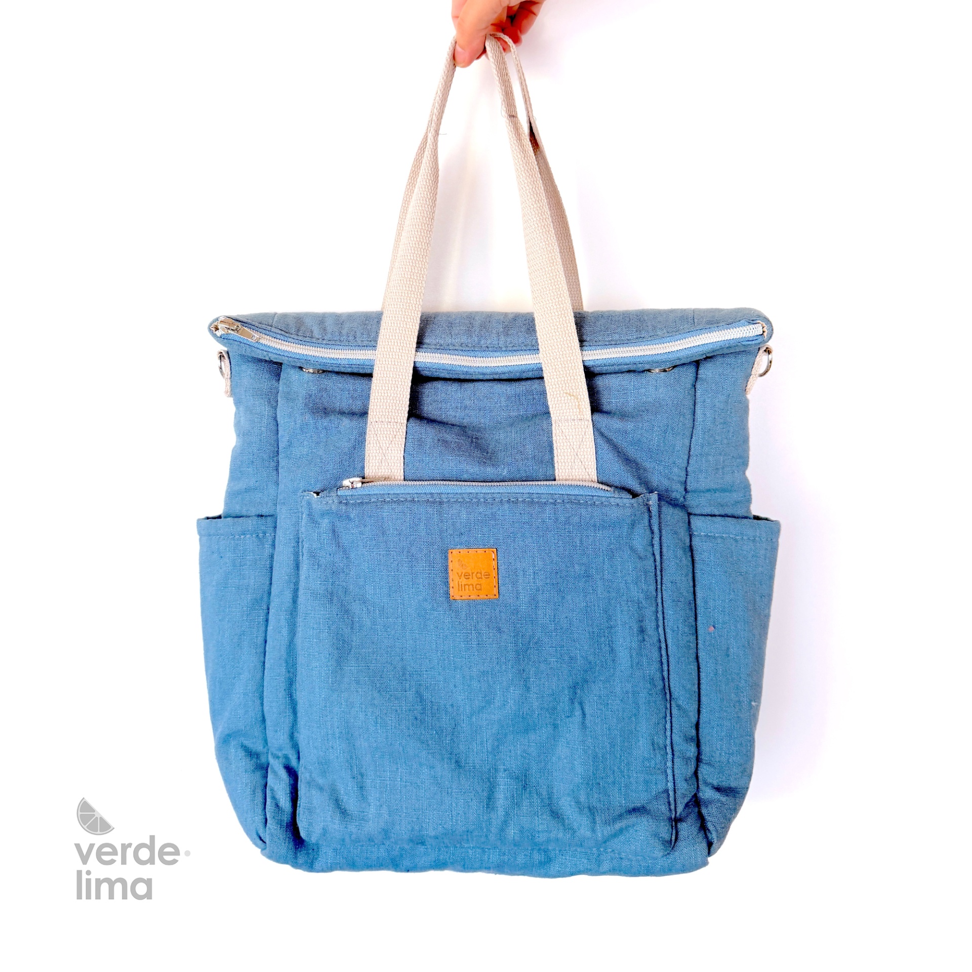 Mochila multiposições - linho liso azul ganga Mochila multiposições - linho liso azul ganga
