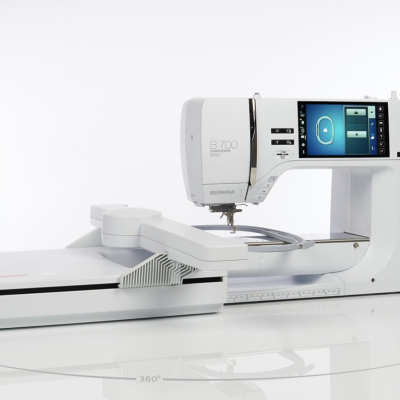 Máquina de Bordar BERNINA 700 Pro