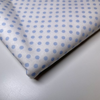 Retalho 59x150cm - TECIDO DE ALGODÃO - COTONET - BOLINHAS - Branco com bolinhas azuis