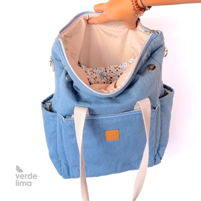 Mochila multiposições - linho liso azul ganga Mochila multiposições - linho liso azul ganga