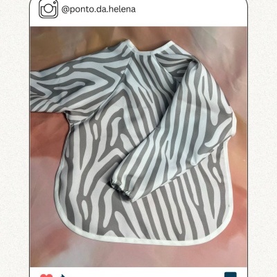 Minimate Impermeável - Padrão Zebra Cinzento