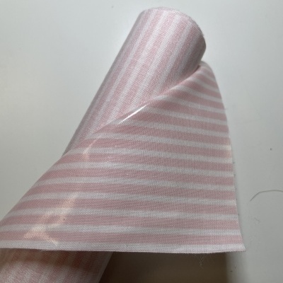 Retalho 57cm x 131cm- Tecido Plastificado - Riscas Rosa Claro