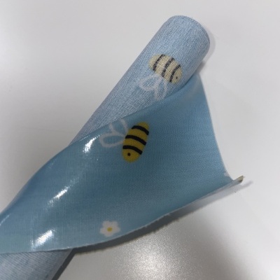 Retalho 20x78cm -Buzz bee - azul claro (plastificado)