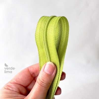 Fecho Zipper malha 5