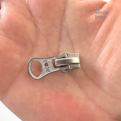 Cursores de fecho zipper malha 5 - Invertido