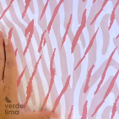 Minimate Impermeável - Padrão Zebra Rosa com traços