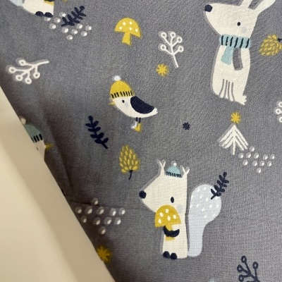 Retalho 25x150cm - Tecido de algodão - Winter fox - Squirrel and bird