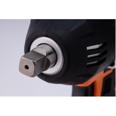 VLP 5720 Aparafusadora de Impacto a Bateria FUSE 18V