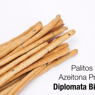 Diplomata Biscuit Palitos de Azeitona Preta Breadsticks