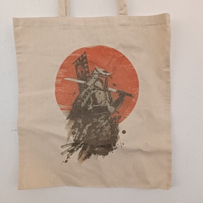 Tote bag